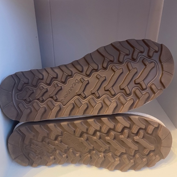 EUC women’s BearPaw ankle boots. Size 8 - Picture 11 of 16